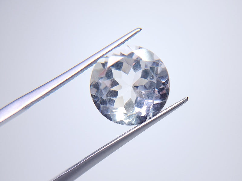 SUI-25　水晶　6.13ct