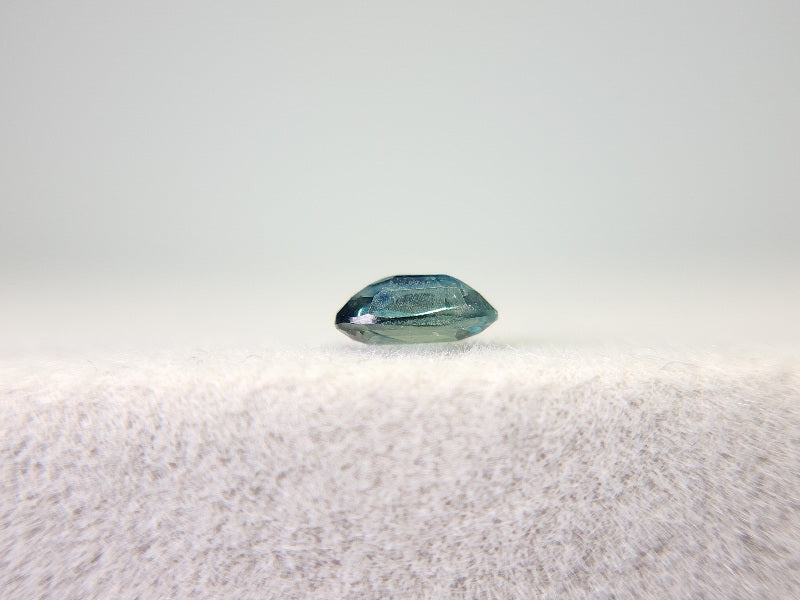 0154-11　バイカラーサファイア　0.30ct