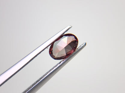 0152-2-7　バイカラーアンデシン　0.39ct