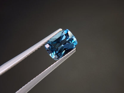 0931-11　ロンドンブルートパーズ　1.64ct