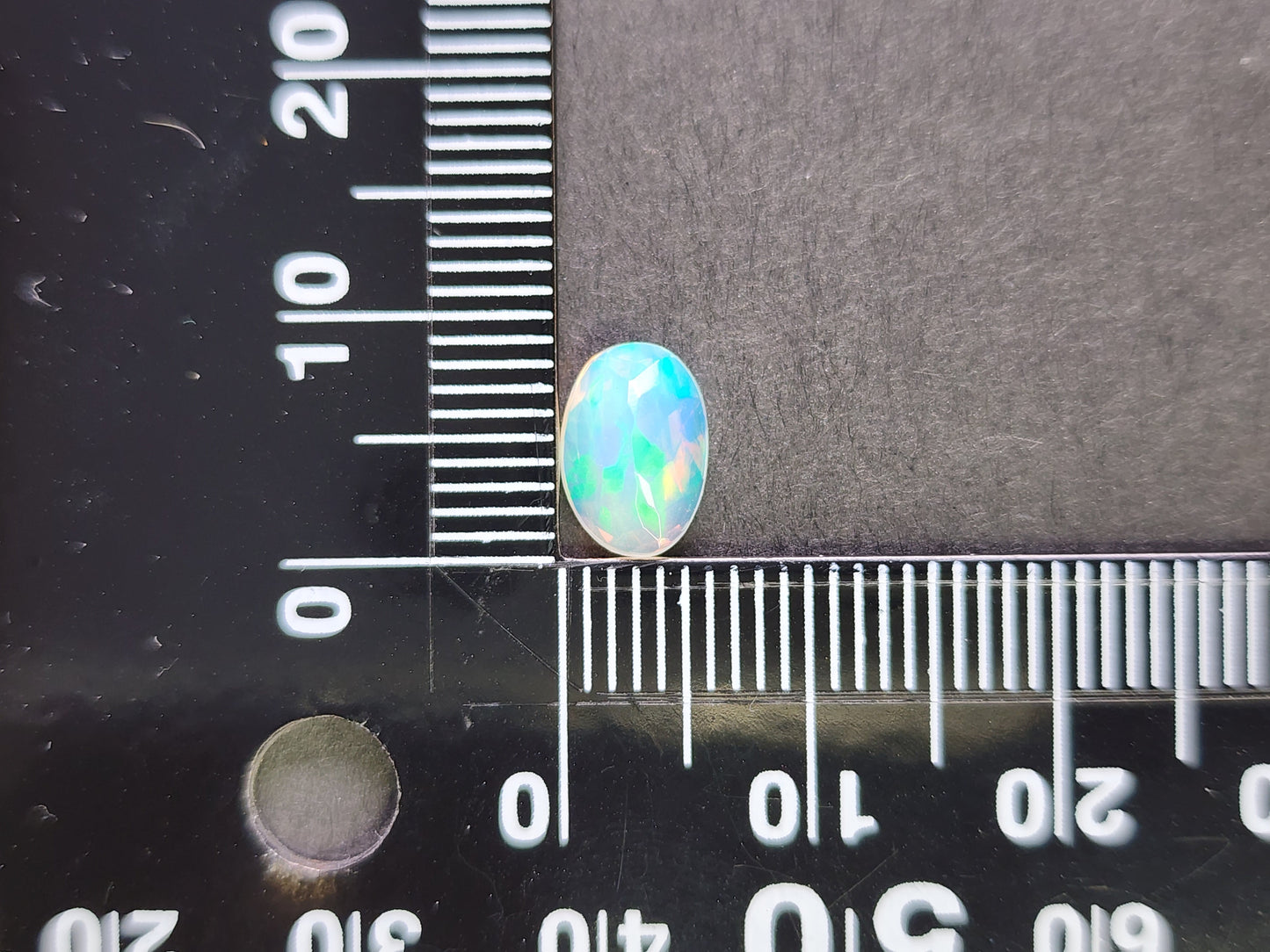 0916-10　オパール　0.98ct