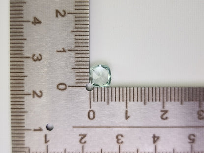 gBE-8　グリーンベリル　0.81ct