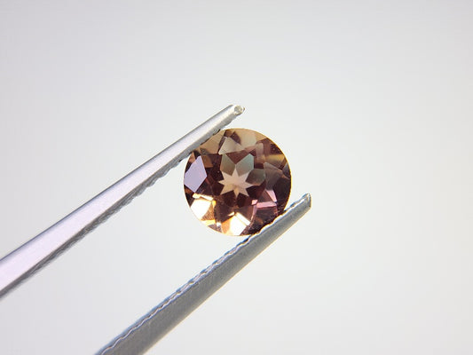 0504-9　バイカラーアンデシン　0.82ct