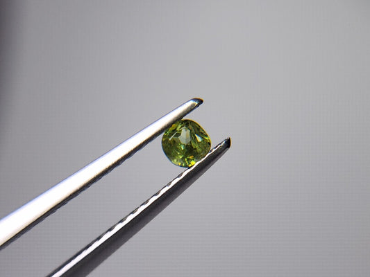 0932-1-15　スフェーン　0.12ct