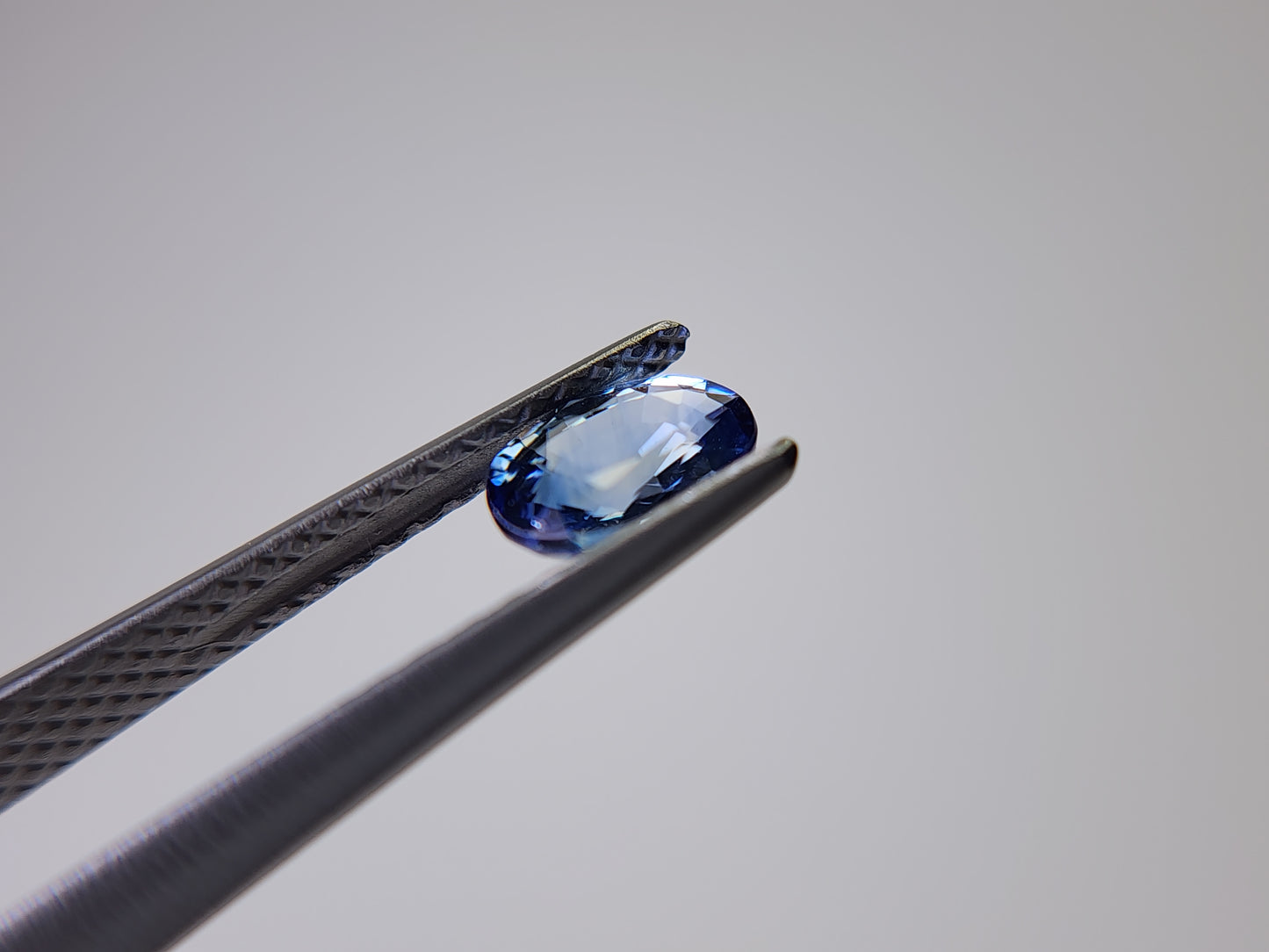 0904-9　サファイア　0.66ct