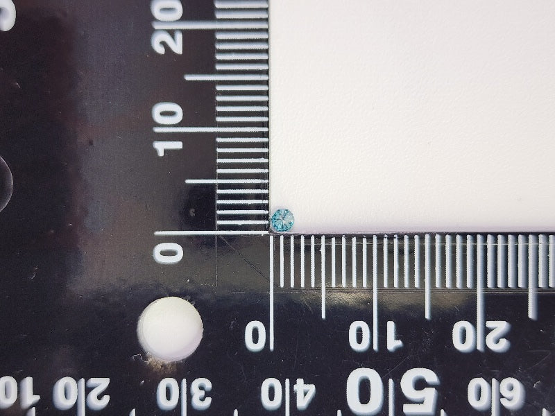 0015-3-4　ブルーダイヤモンド(トリートメント)　0.05ct