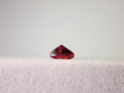0910-1-1　ガーネット　1.63ct