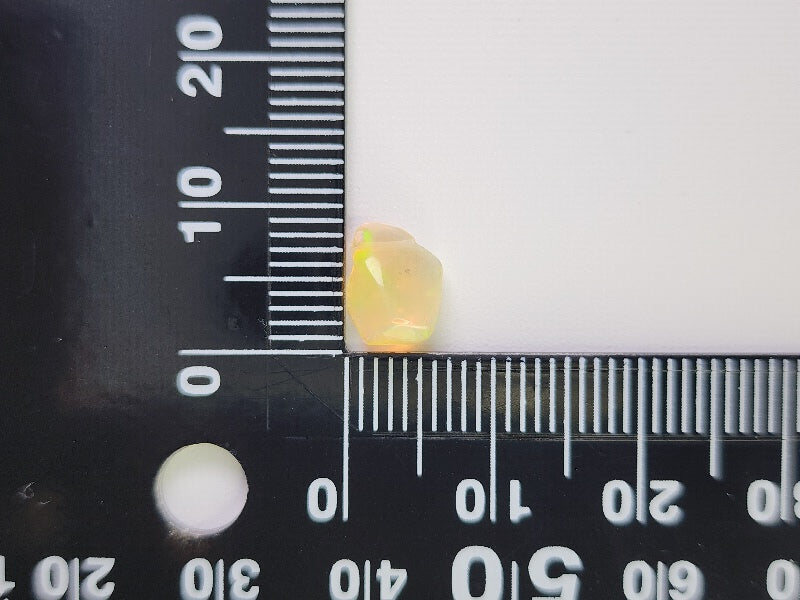 0914-7　さざれオパール（穴あき）　1.05ct