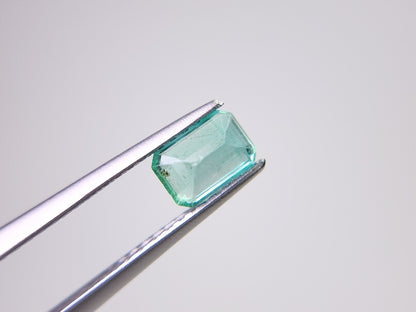 EM-7　エメラルド(ザンビア産)　0.59ct