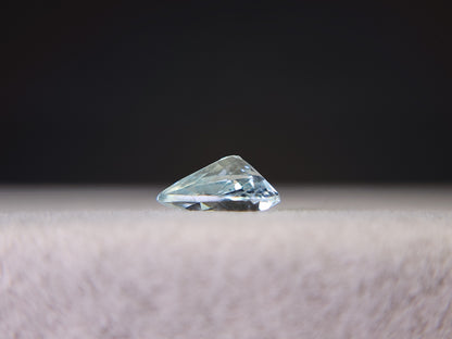 0008-7　アクアマリン　ペアシェイプ　0.53ct