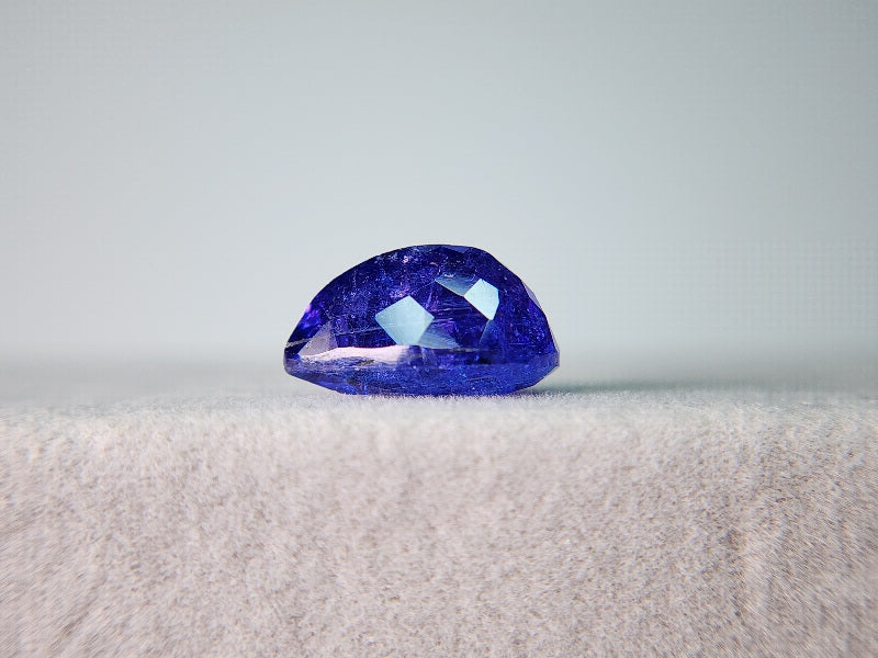 0938-23　タンザナイト(処理)　7.11ct