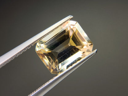 0365-4-26　バイカラーシトリン　2.22ct