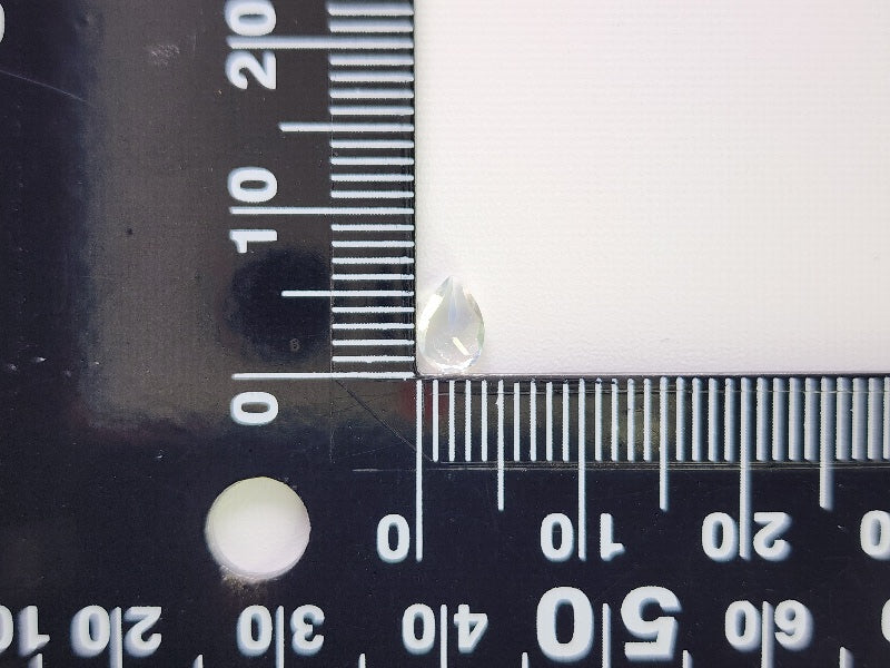 0762-17　アンデシンラブラドライト　0.39ct