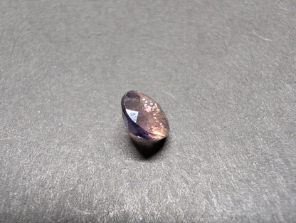 0355　アイオライトサンストーン　0.58ct