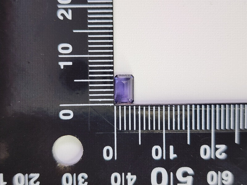 【500円均一】12/15正午まで　アイオライト　0.46ct　1