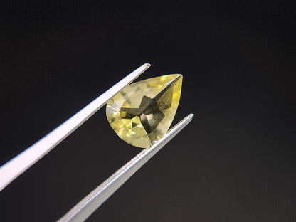 lQ-46　レモンクォーツ　1.53ct