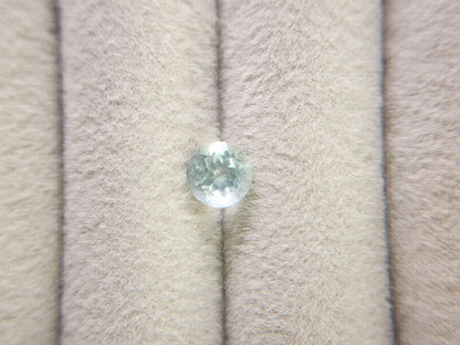 gBE-20　グリーンベリル　0.86ct