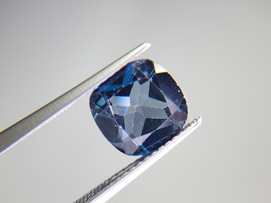 0931-4　ロンドンブルートパーズ　3.05ct