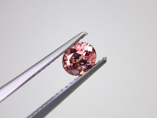 0935-10　ピンクジルコン　0.81ct
