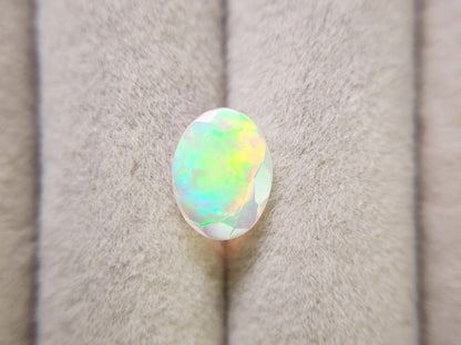 0916-1　オパール　1.28ct
