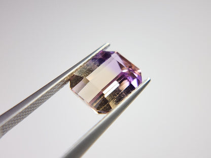 AMT-12　アメトリン　3.08ct