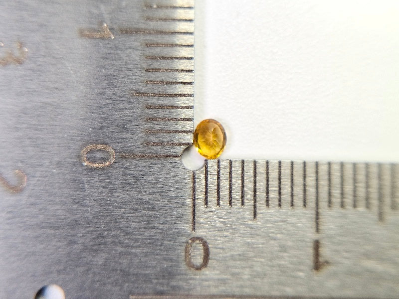 CND-10　コンドロダイト　0.11ct