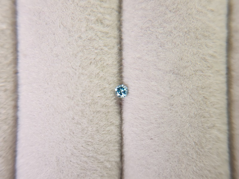 blDM-t-13 ブルーダイヤモンド(トリートメント) 0.03ct – 東洋ルース