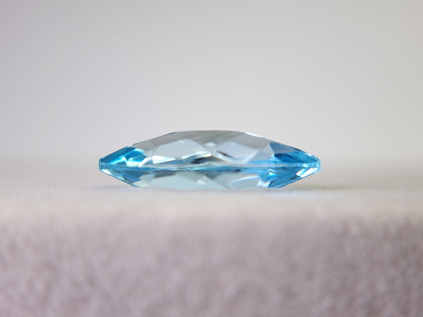 0917-3　ブルートパーズ　4.28ct