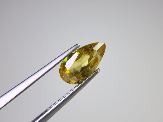 0932-4　スフェーン　1.05ct