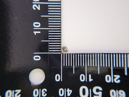 0015-2-2　ブラウンダイヤモンド　0.08ct