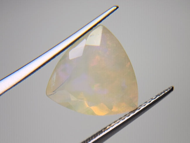 0916-32　オパール　3.40ct