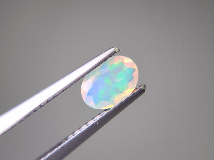0909-2-8　オパール　0.37ct