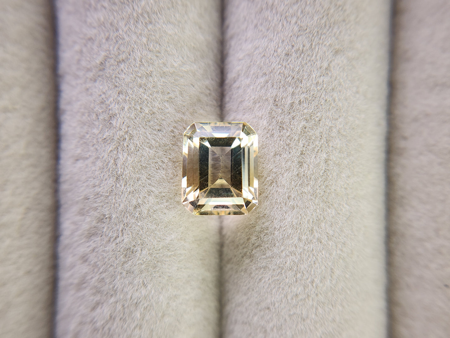 0365-5-4　バイカラーシトリン　2.08ct