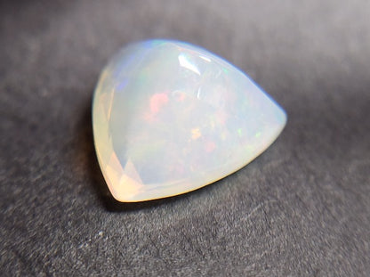 0916-32　オパール　3.40ct