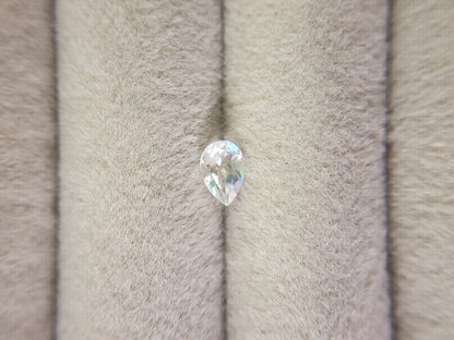 0762-15　アンデシンラブラドライト　0.40ct