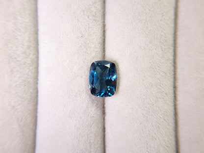 0931-7　ロンドンブルートパーズ　1.79ct