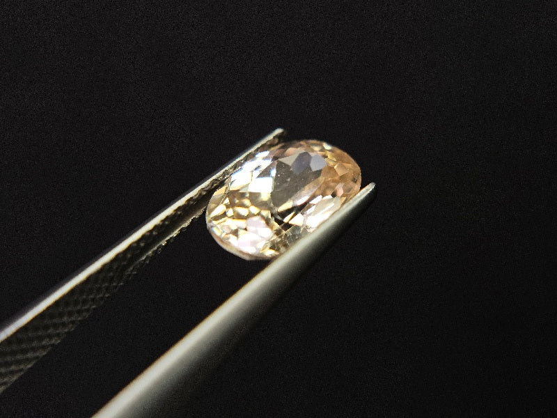 Z-1　ジルコン　2.42ct
