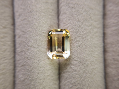 0365-4-22　バイカラーシトリン　2.51ct