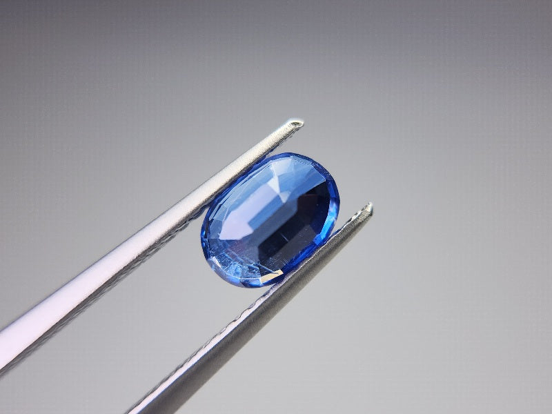 0035-1-33　カイヤナイト　1.25ct