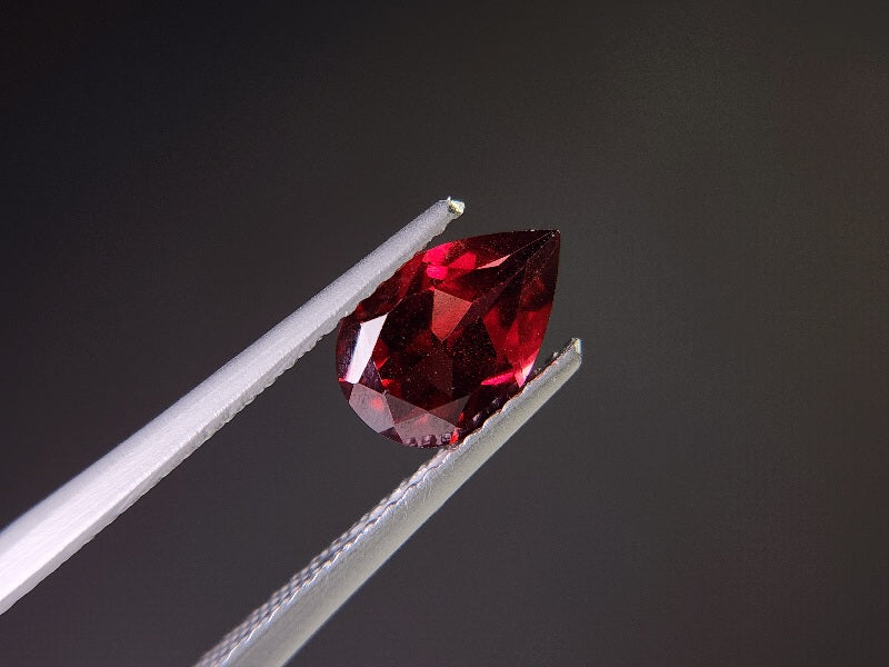 0910-3-4　ガーネット　1.54ct