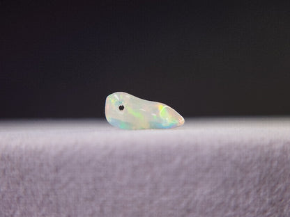 0914-9　さざれオパール（穴あき）　0.95ct