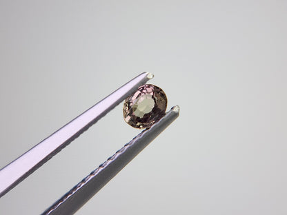 0266-4　アレキサンドライト　0.18ct