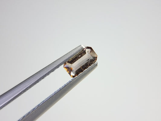 【期間限定】10/23まで　アキシナイト　0.23ct　13