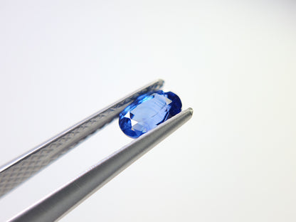 0904-10　サファイア　0.68ct