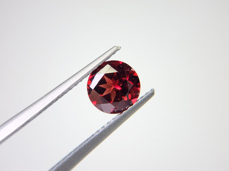 0910-2-6　ガーネット　1.57ct