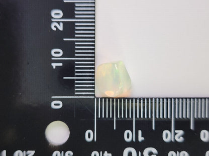 0914-2　さざれオパール（穴あき）　2.86ct