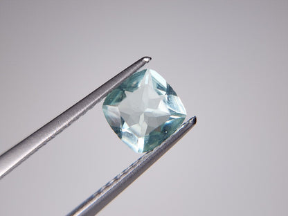 gBE-7　グリーンベリル　0.82ct