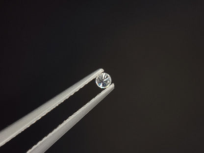 0015-1-5　ダイヤモンド　0.04ct