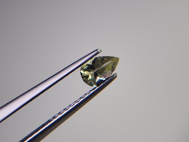 0644-10-5　ゾイサイト　0.35ct