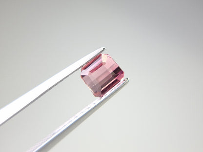 0879-59  トルマリン  0.56ct